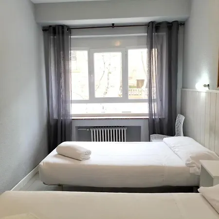 Albero By Gaiarooms Gasthuis 2*