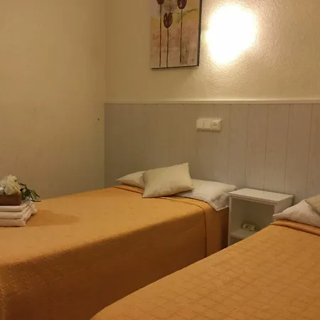 Pensionat Albero By Gaiarooms 2*